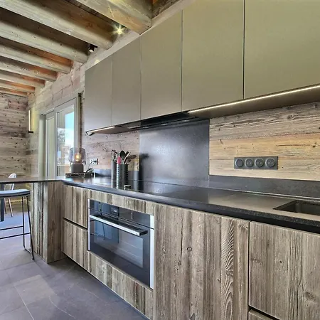 Neuf Avec Jacuzzi Et Sauna Chalet